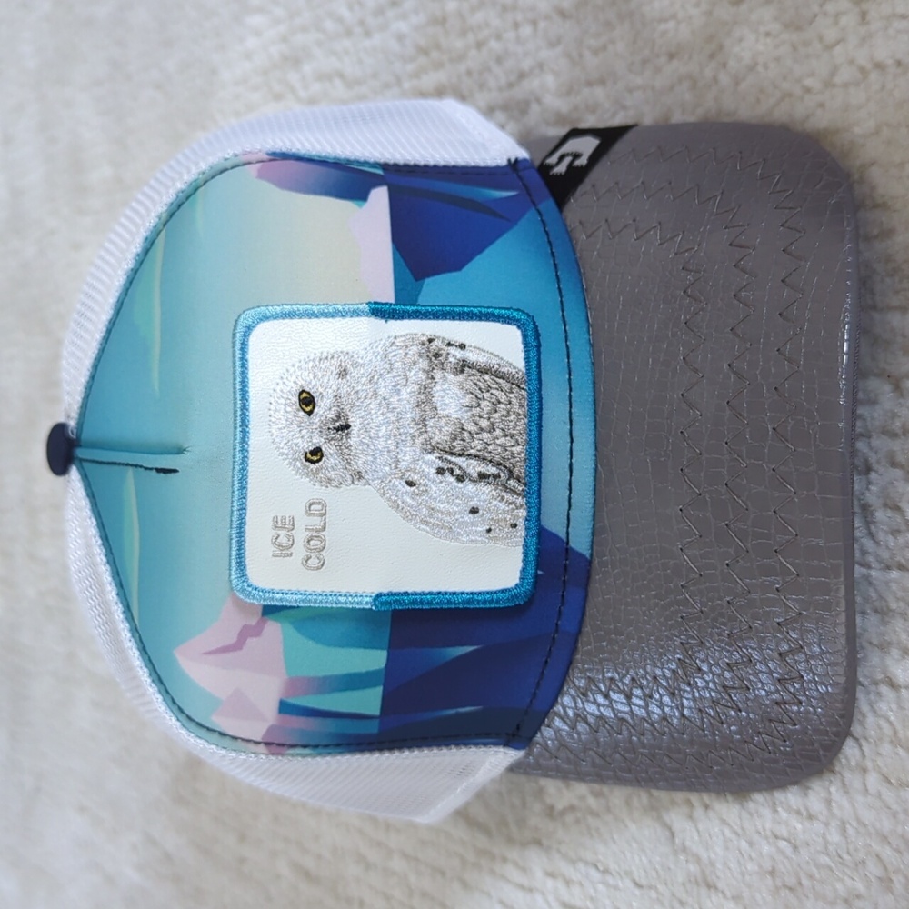 Goorin Bros Ice Cold Owl Animal Farm Snapback Trucker Hat